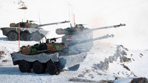 Бесплатная утилизация: французские колесные танки AMX-10RC для Украины