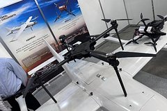 В России представили складной портативный дрон «Боец-75»